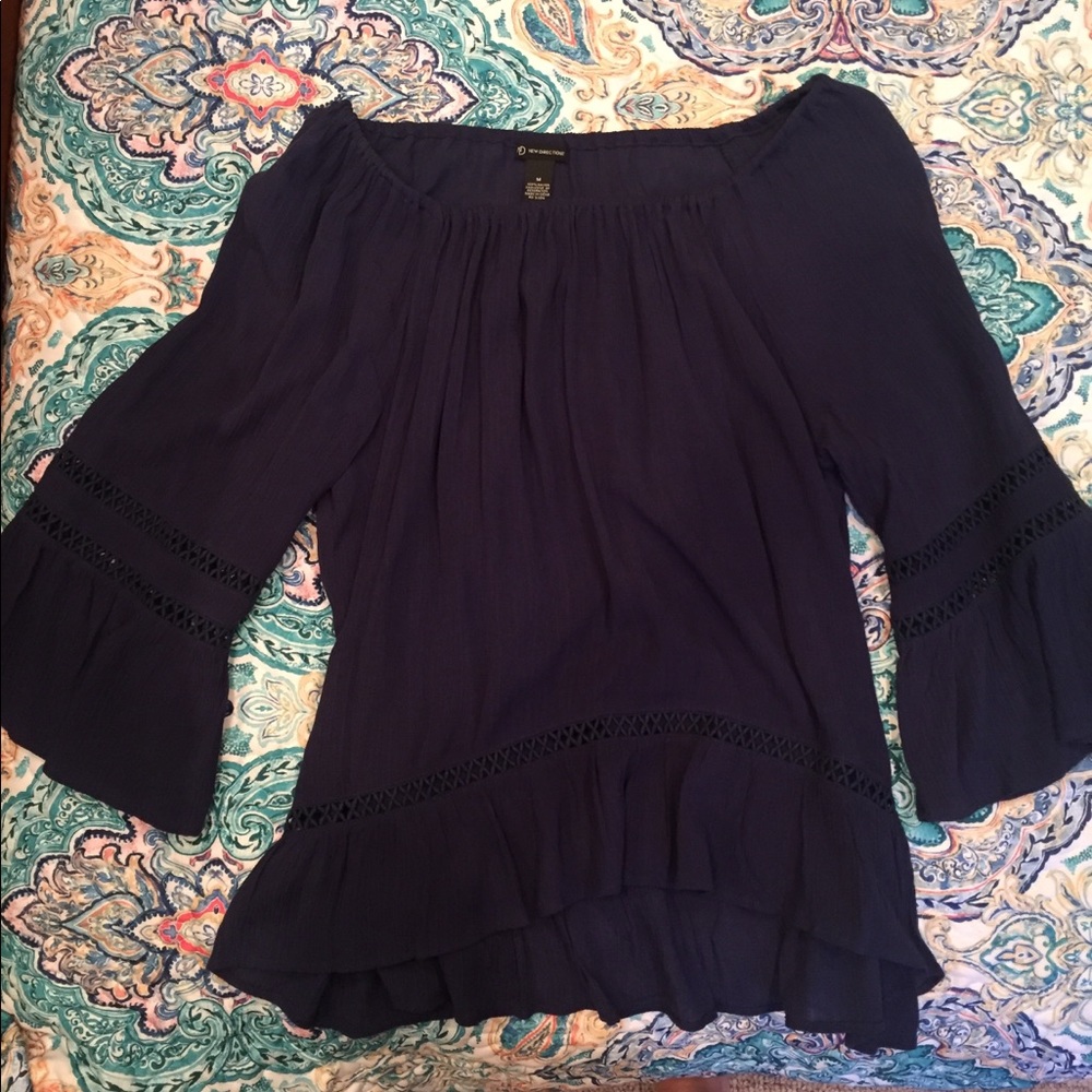 Off the shoulder bell sleeve shirt